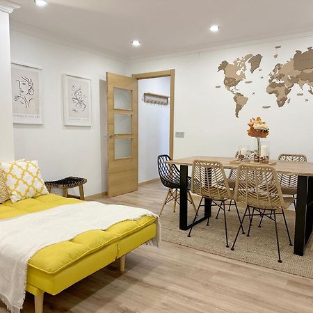 Encantador Apartamento Junto Al Ayuntamiento Bilbao Kültér fotó