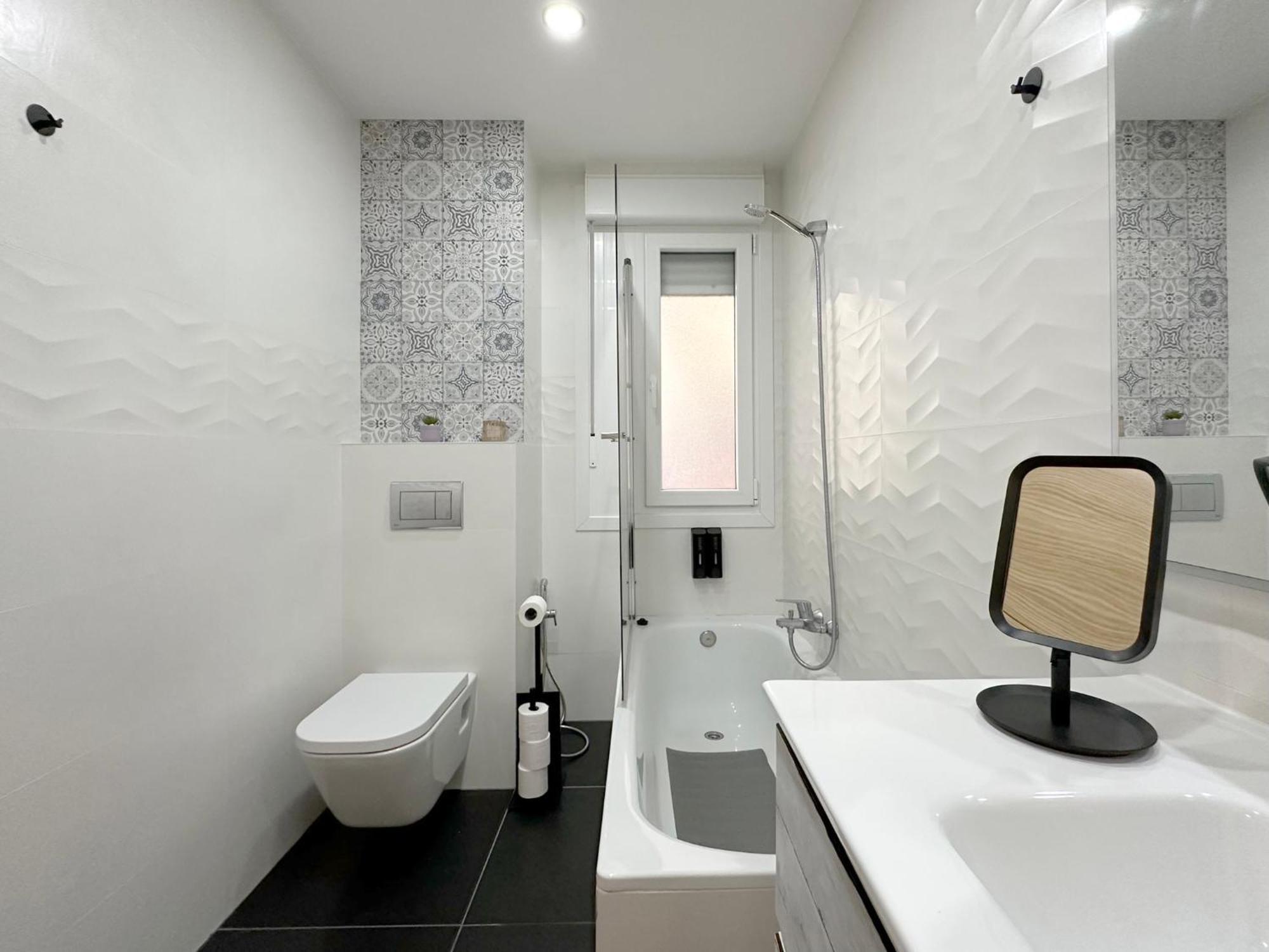 Encantador Apartamento Junto Al Ayuntamiento Bilbao Kültér fotó