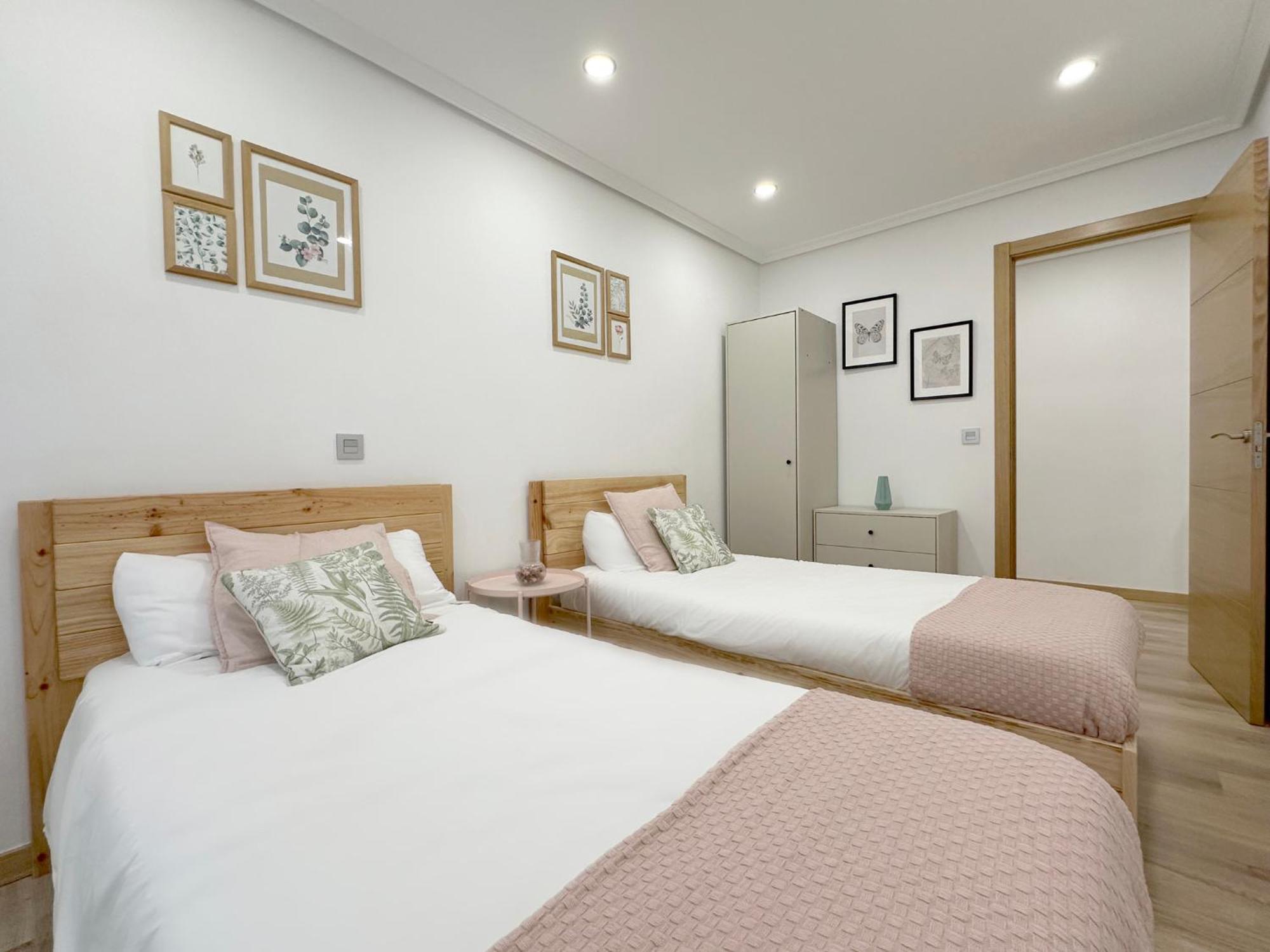 Encantador Apartamento Junto Al Ayuntamiento Bilbao Kültér fotó